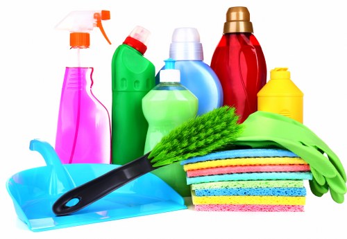 Professional one-off cleaning for a Shepherds Bush home interior