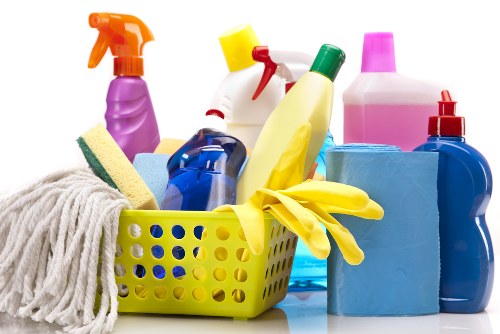 Detailed dust and debris removal after builders work
