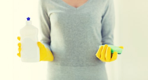 Oven cleaning service suitable for homes and businesses in Shepherds Bush
